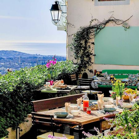 The Frogs' House - Yoga Retreat Bed & Breakfast Saint-Jeannet  Dış mekan fotoğraf