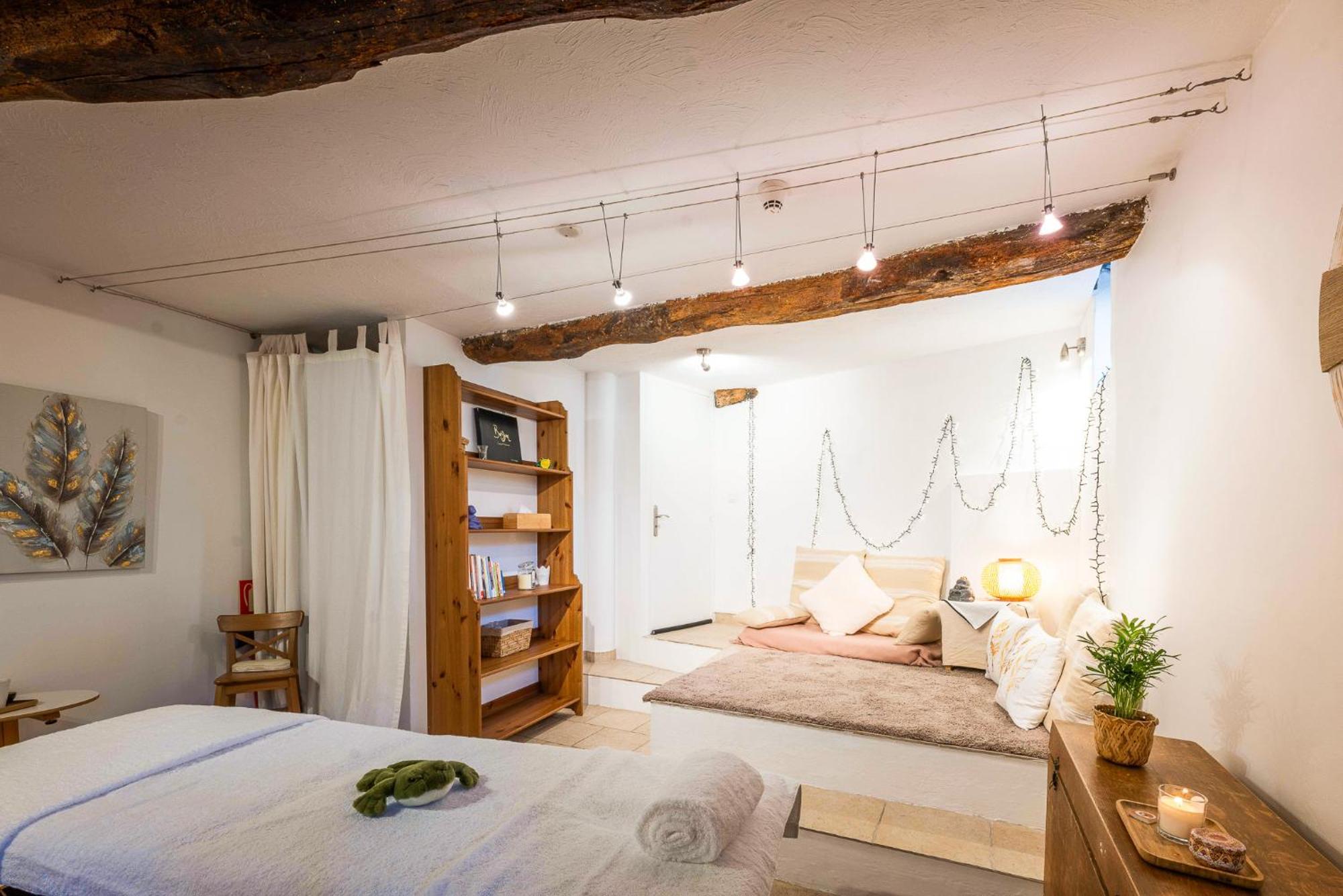 The Frogs' House - Yoga Retreat Bed & Breakfast Saint-Jeannet  Dış mekan fotoğraf